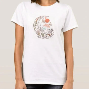 Handmade Graphic Women's Short Sleeve T-shirt